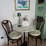 La Casetta Di *